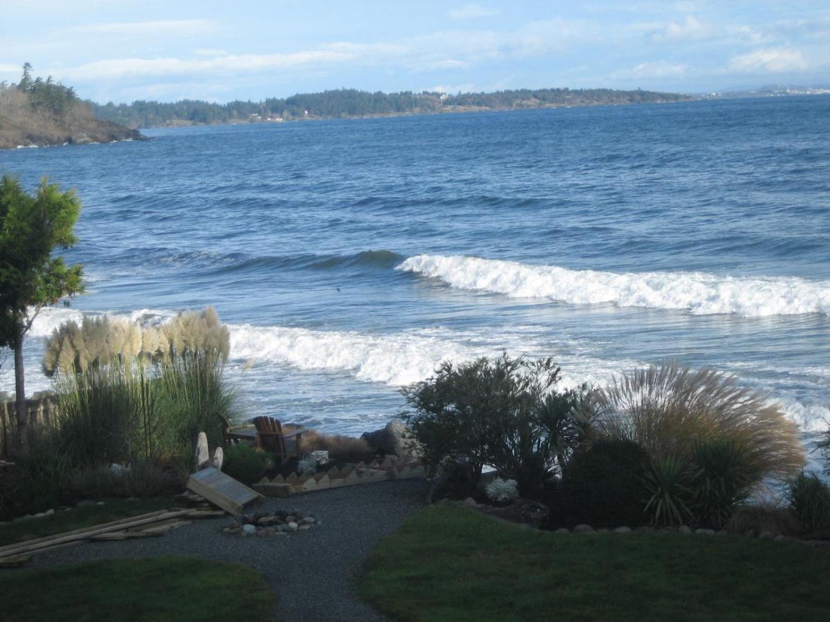The Lodge At Weir'S Beach Metchosin Экстерьер фото
