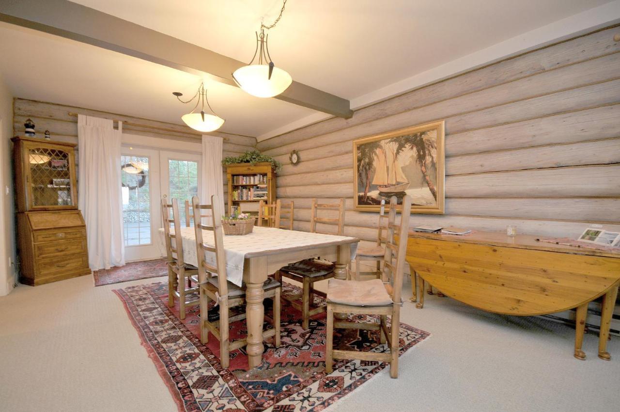 The Lodge At Weir'S Beach Metchosin Экстерьер фото